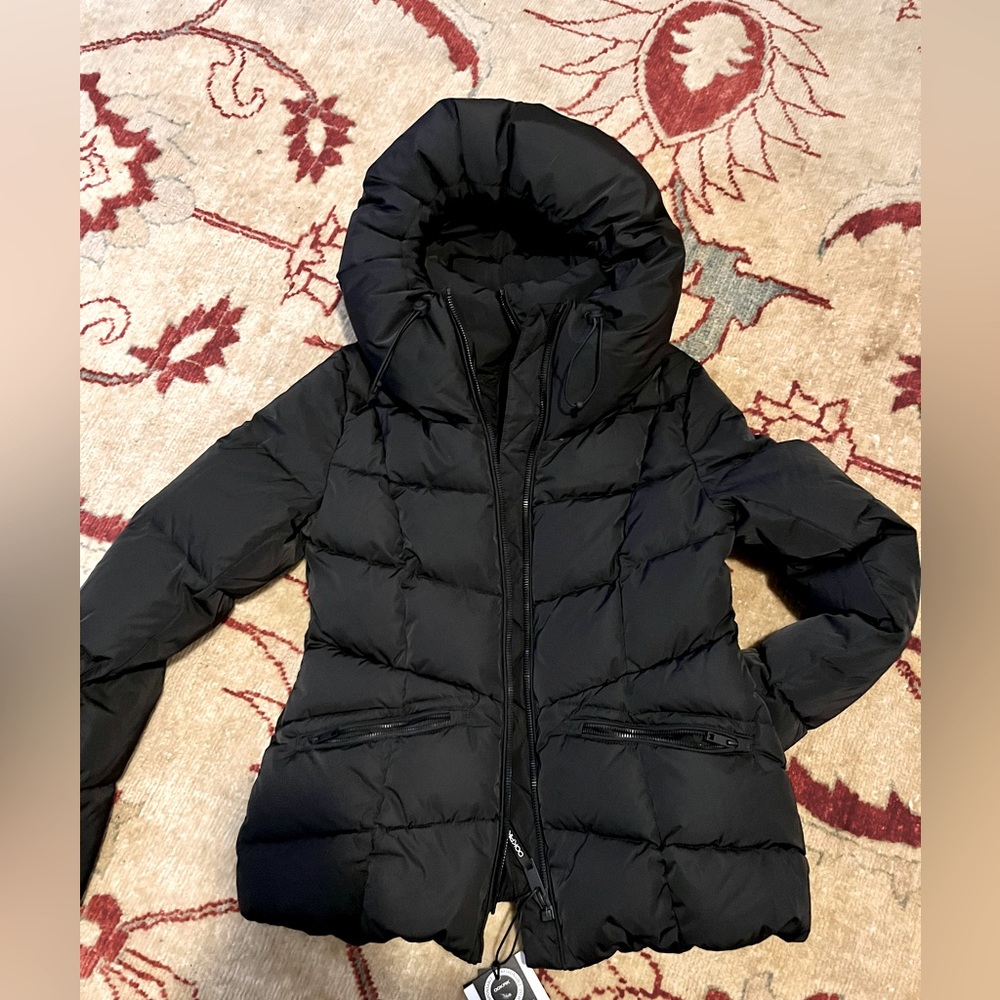 Brand New OOKPIK Women’s Jacket